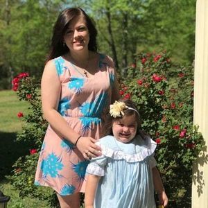 Meet your Posher, Ana